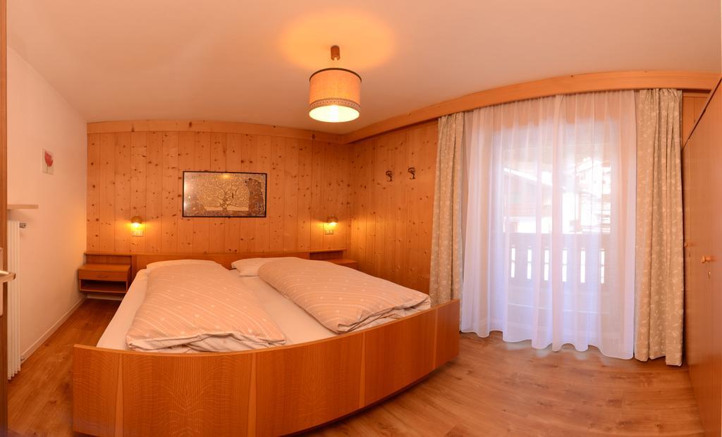 סלבה די ואל גרדנה Apartments Villa Rosa מראה חיצוני תמונה
